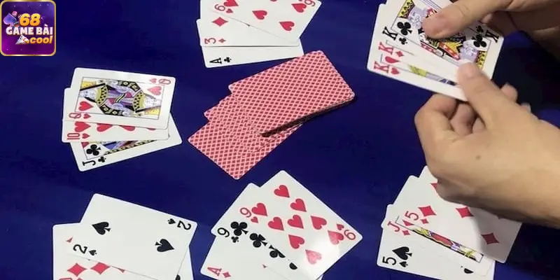 Thuật ngữ và cách tính điểm trong bài liêng tại 68 game bài